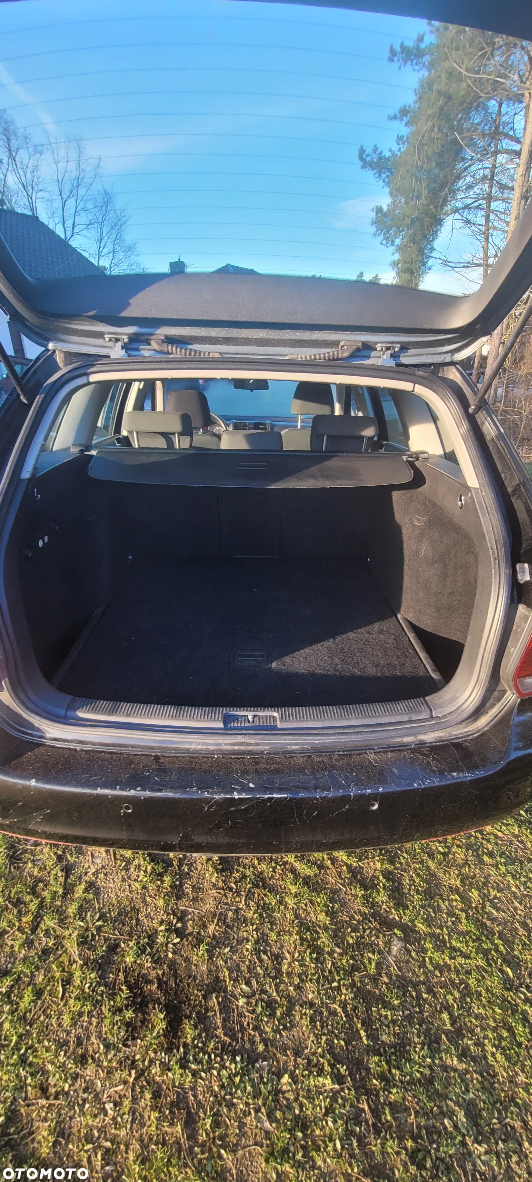 Volkswagen Golf 2.0 TDI Comfortline - 21