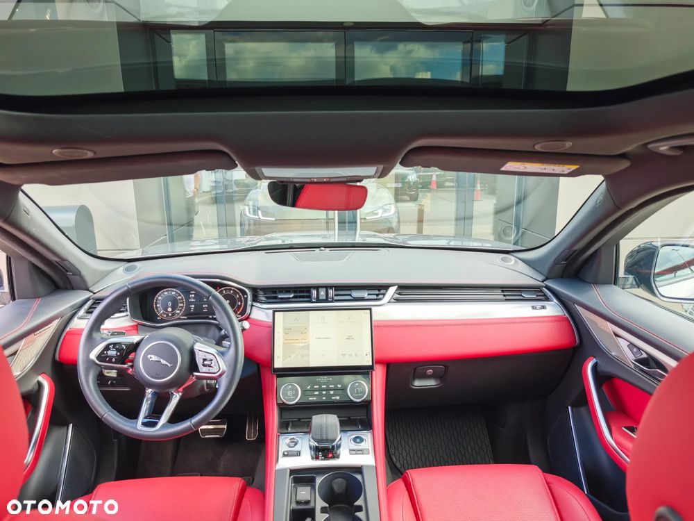 Jaguar F-Pace - 2