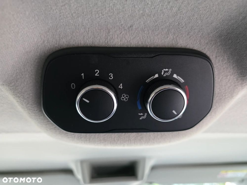 Ford Transit Custom 340 L2H1 Trend - 13