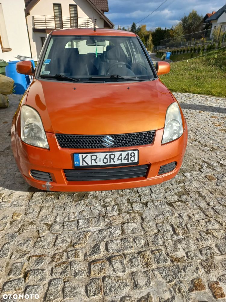 Suzuki Swift - 5