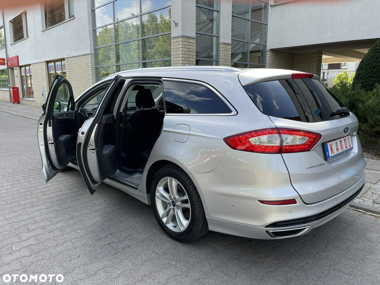 Ford Mondeo - 17