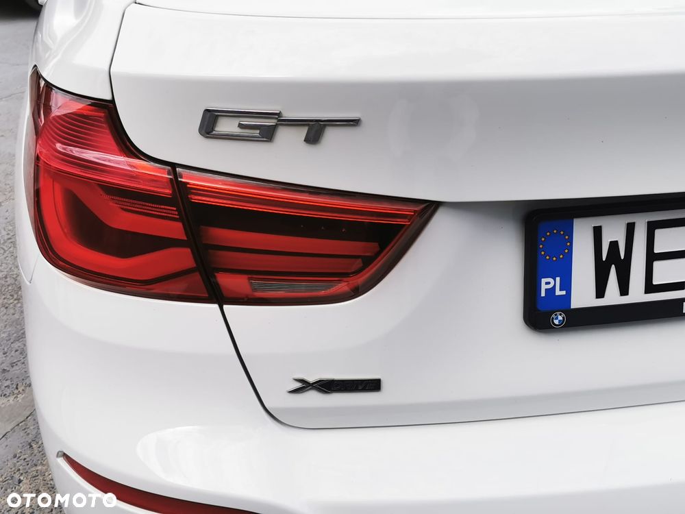 BMW 3GT 320i GPF xDrive Advantage - 27