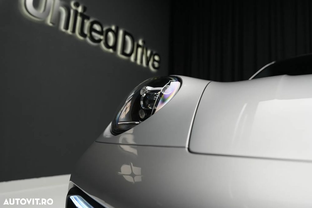 Porsche 911 Carrera PDK - 9