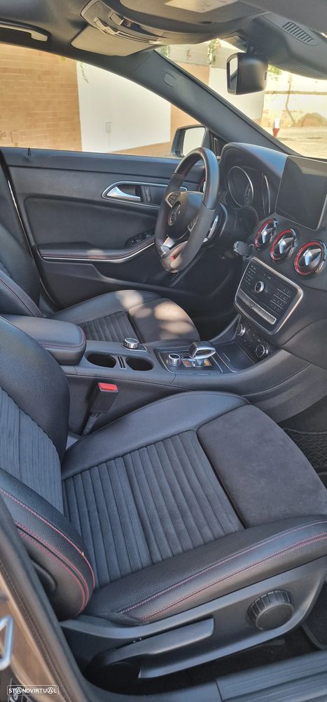 Mercedes-Benz CLA 45 AMG 4Matic 7G-DCT Orange Art Edition - 19