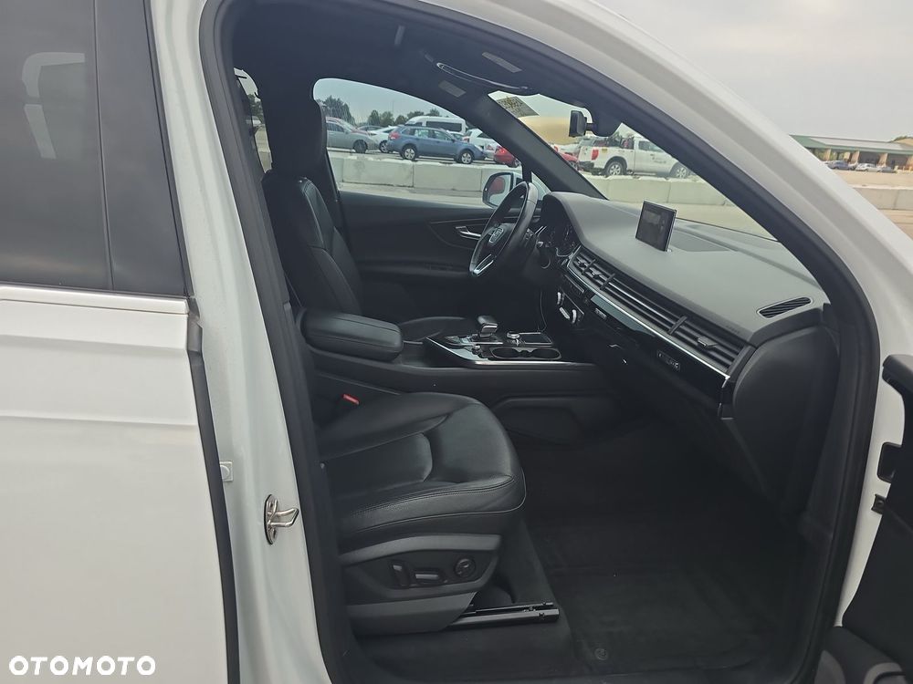 Audi Q7 - 26