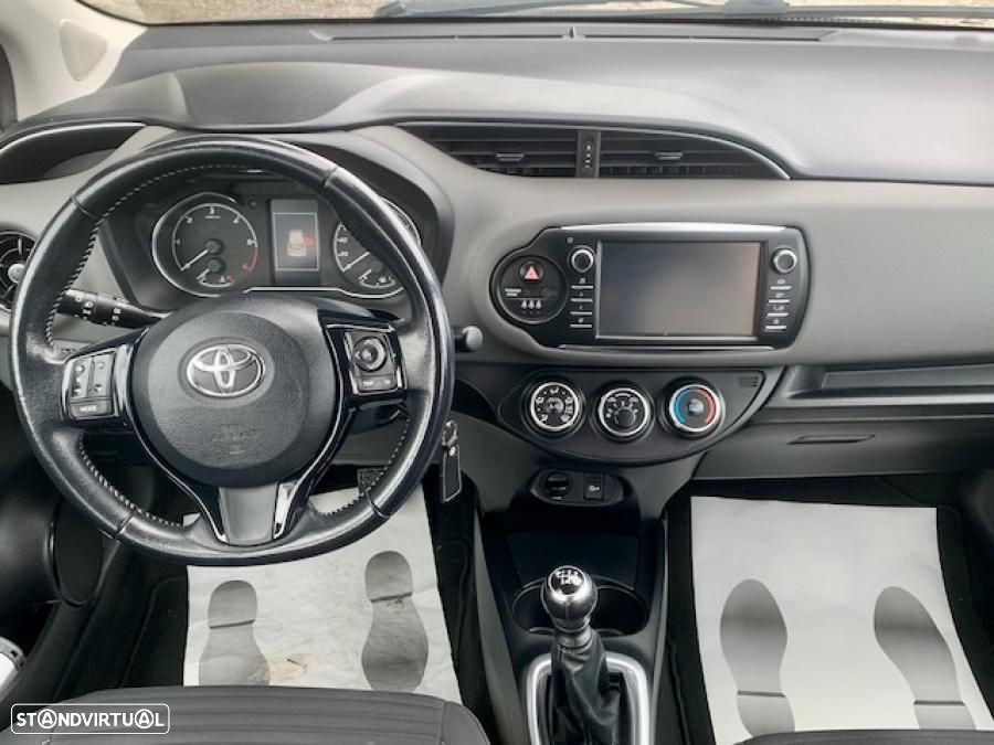 Toyota Yaris 1.4 D-4D Comfort+P.Style - 13