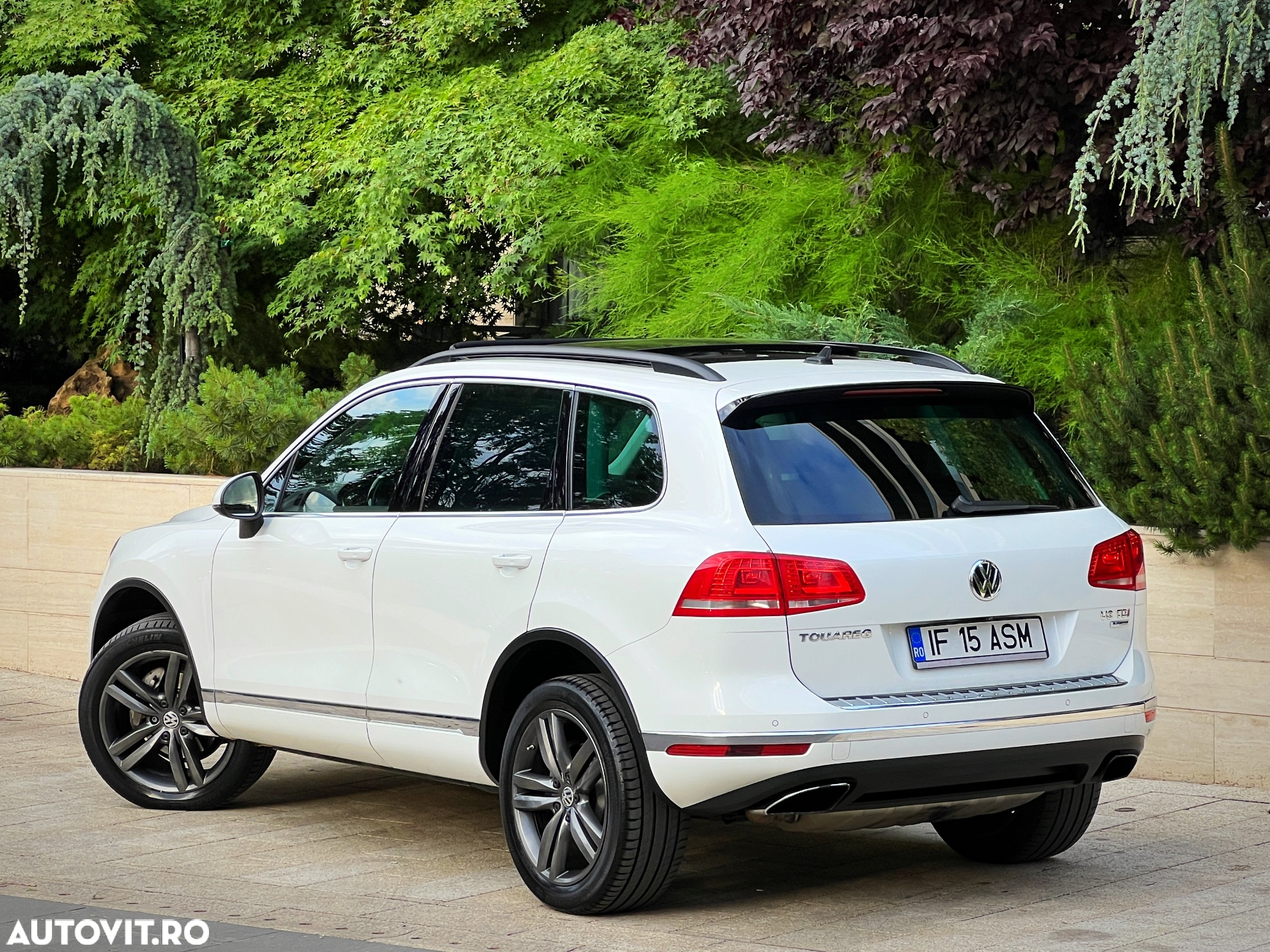 Volkswagen Touareg 3.0 V6 TDI BMT - 4