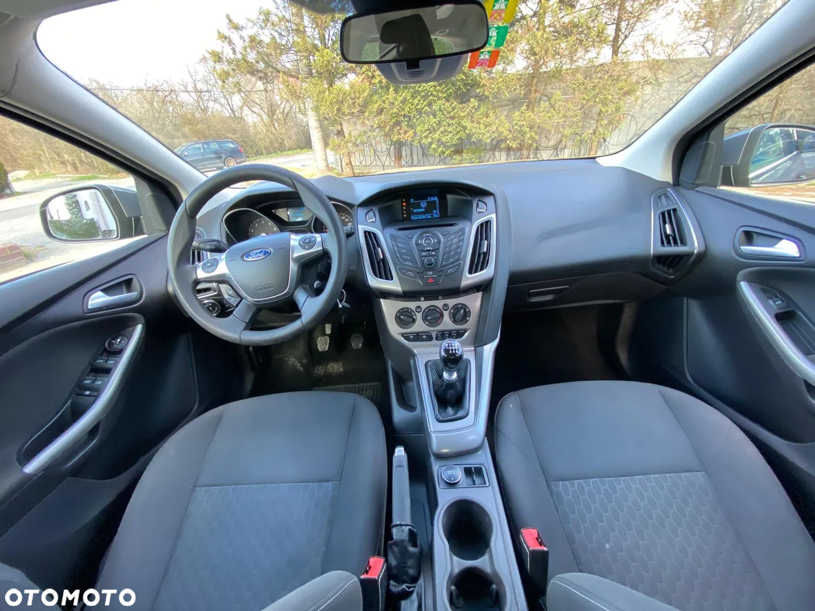 Ford Focus 1.0 EcoBoost Hybrid ACTIVE - 15