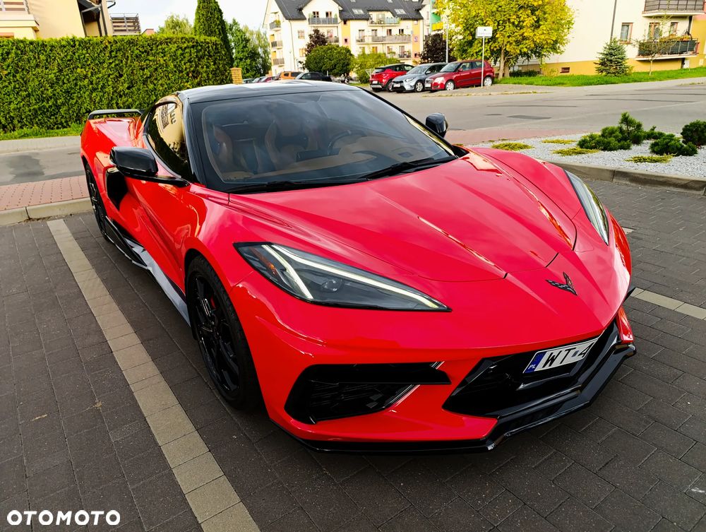 Chevrolet Corvette - 24