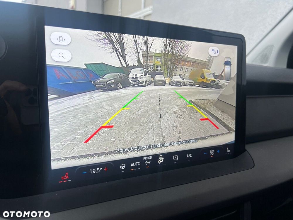 Ford transit-courier Transit Courier elektryczny 136 KM VAN - 10