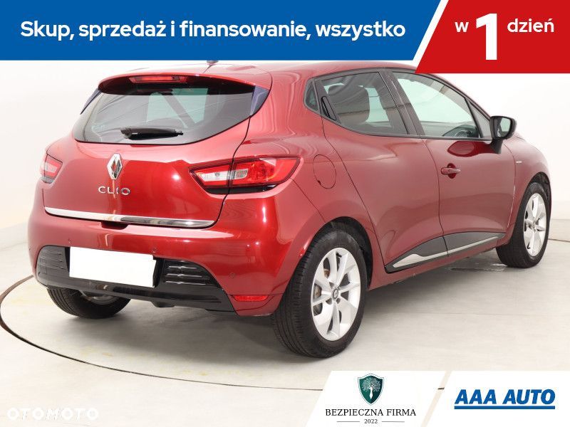 Renault Clio - 7