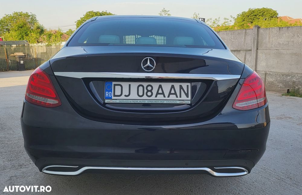 Mercedes-Benz C - 3