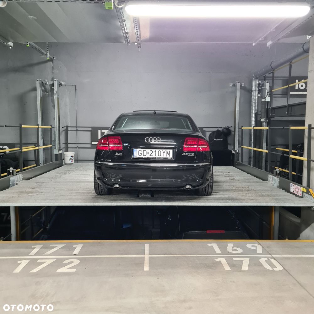 Audi A8 4.2 TDI Quattro - 25