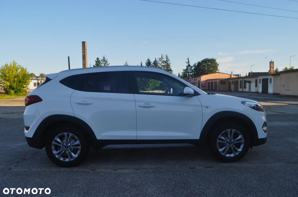 Hyundai Tucson blue 1.6 GDi 2WD Navi - 4