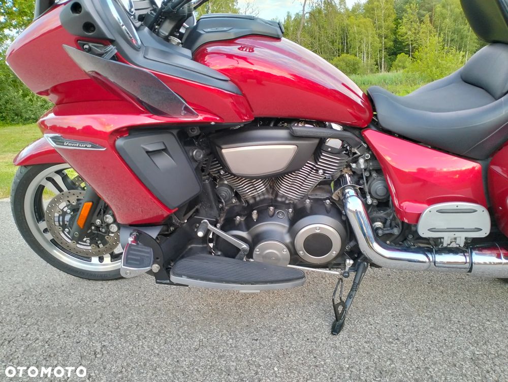 Yamaha Venture - 3