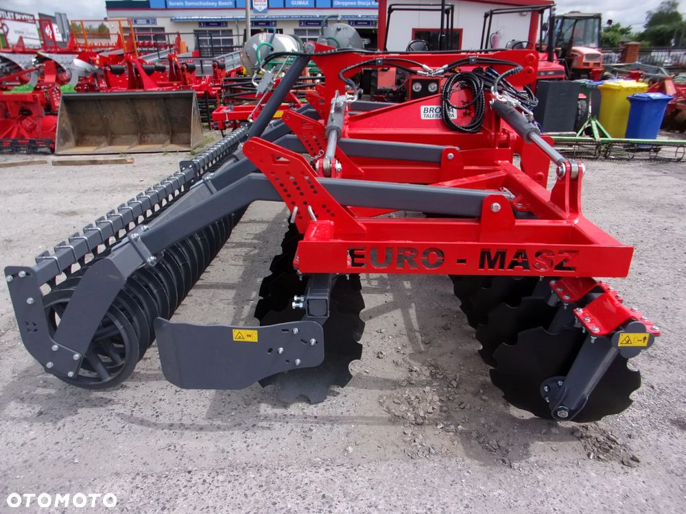 Inny Agregat uprawowy, brona talerzowa ciężka hydraulicznie składana BTCH Euro-Masz 4,0 metry, Agregat uprawowo siewny talerzowy ATUS-300 METANGA z wałem oponowym, ATUS 250,270,300 - Metanga, EuroMasz,  Agro-Masz - 5