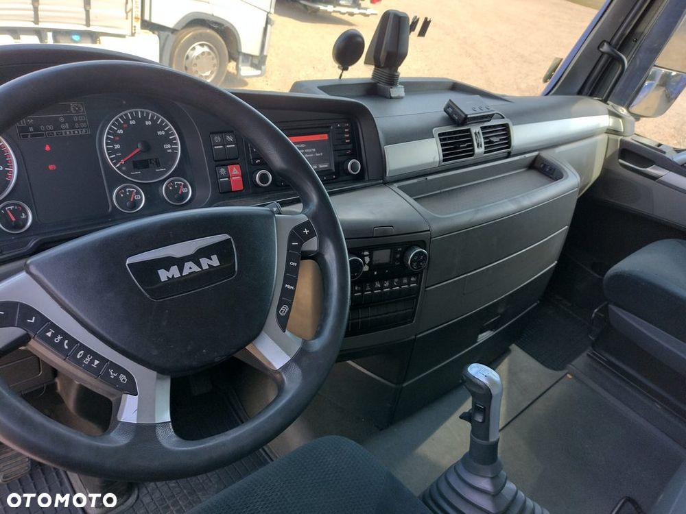 MAN TGX 18.360 Firana 19 Palet Suwany Dach Manual Cały Na Poduszkach - 9