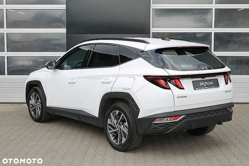 Hyundai Tucson - 13