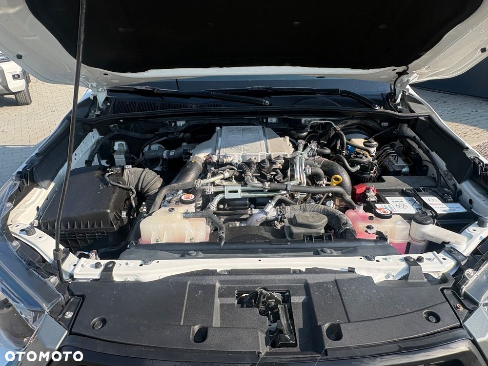 Toyota Hilux 4x4 Extra Cab Comfort - 14
