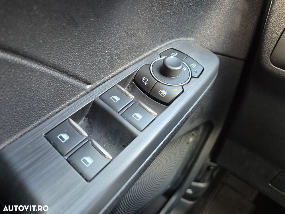 FORD Kuga 2024 — imagine 33