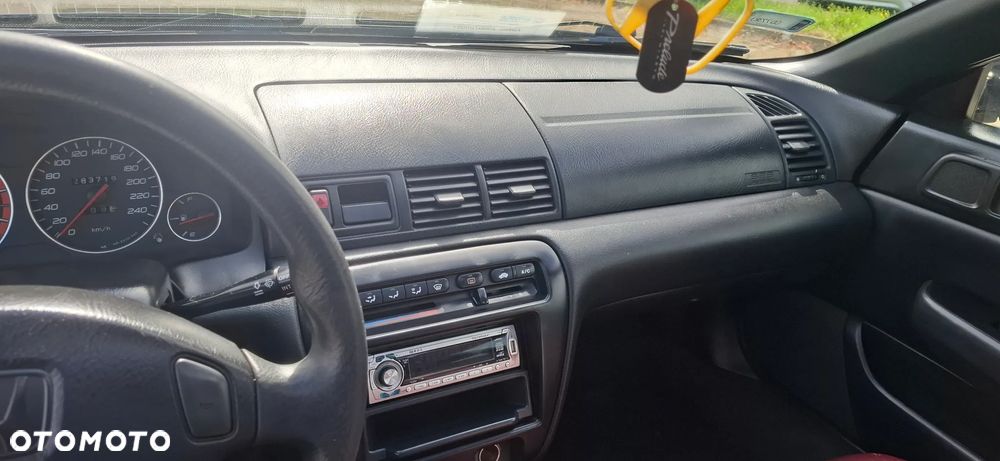 Honda Prelude 2.0i-16 - 30