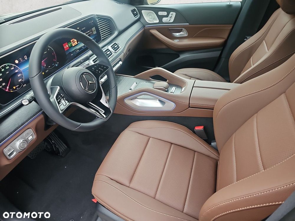 Mercedes-Benz GLE - 11