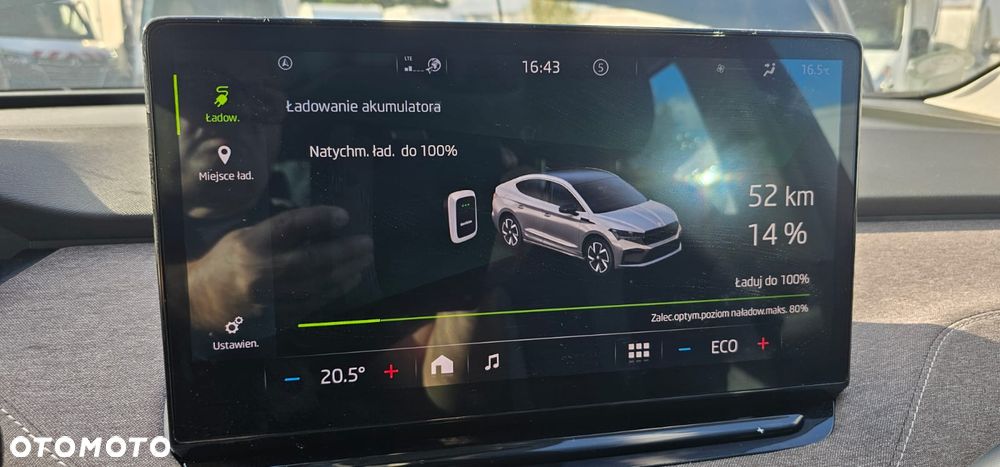 Skoda Enyaq 60 62kWh Founders - 14