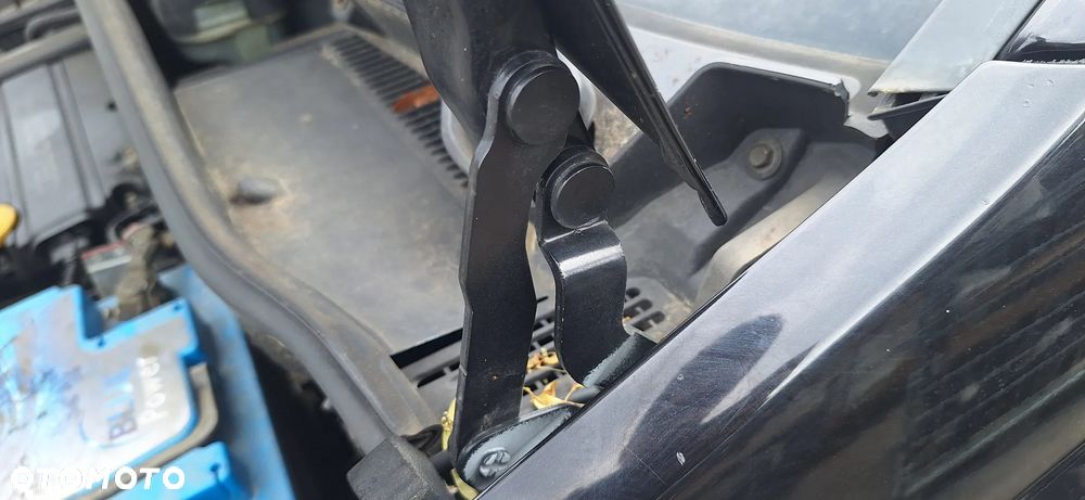 Opel Meriva A 05- Maska Pokrywa Komory Silnika Z20R Czarna - 29