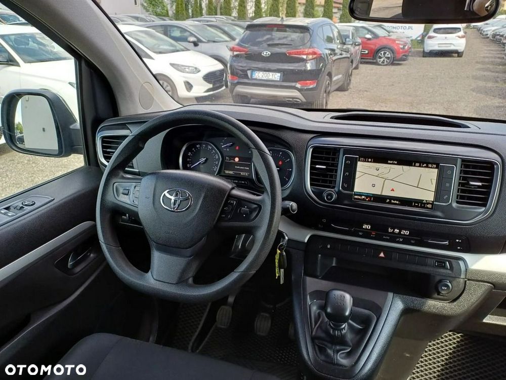 Toyota Proace Verso 2,0-l-D-4D L2 (8-Si.) Family - 24