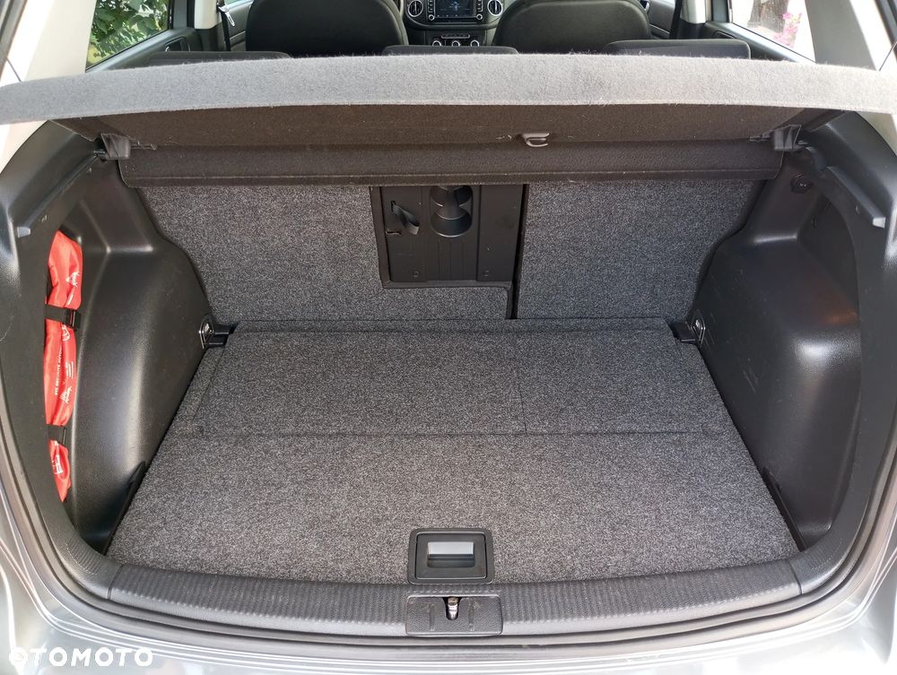Volkswagen Golf Plus - 23