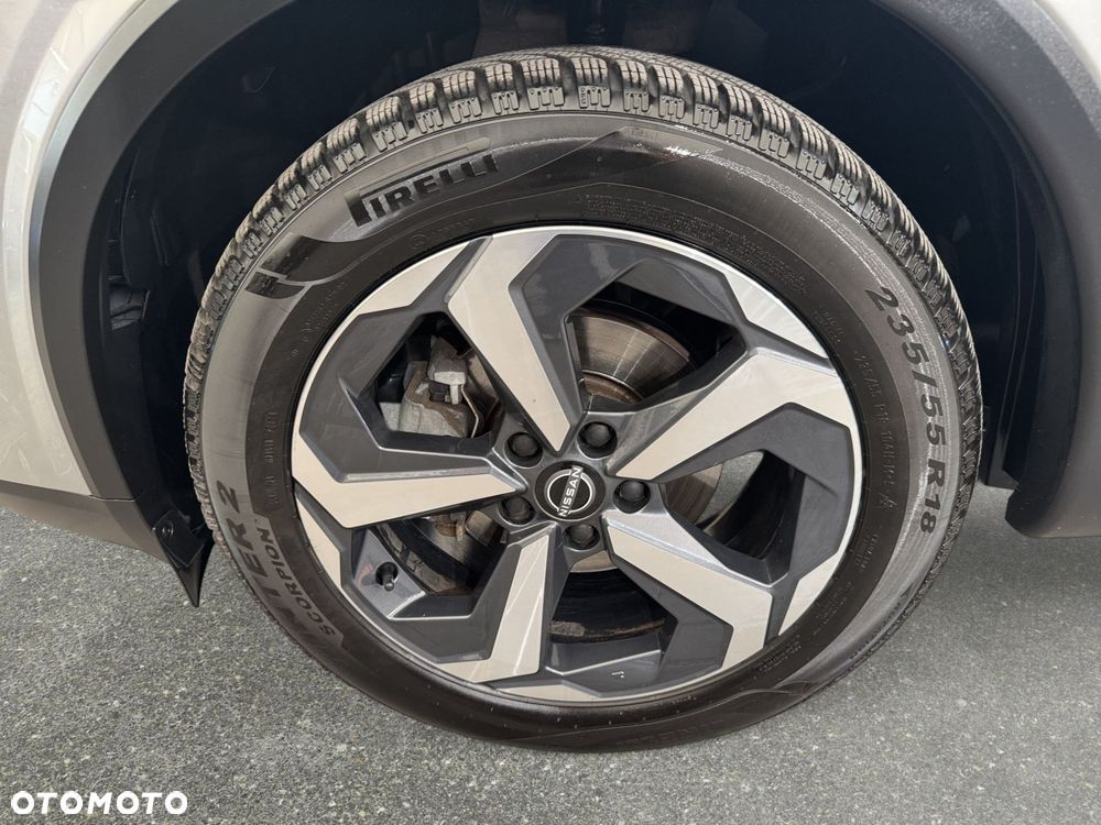 Nissan Qashqai - 11