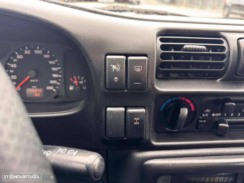 Opel Frontera 2.2 DTi Sport RS - 17