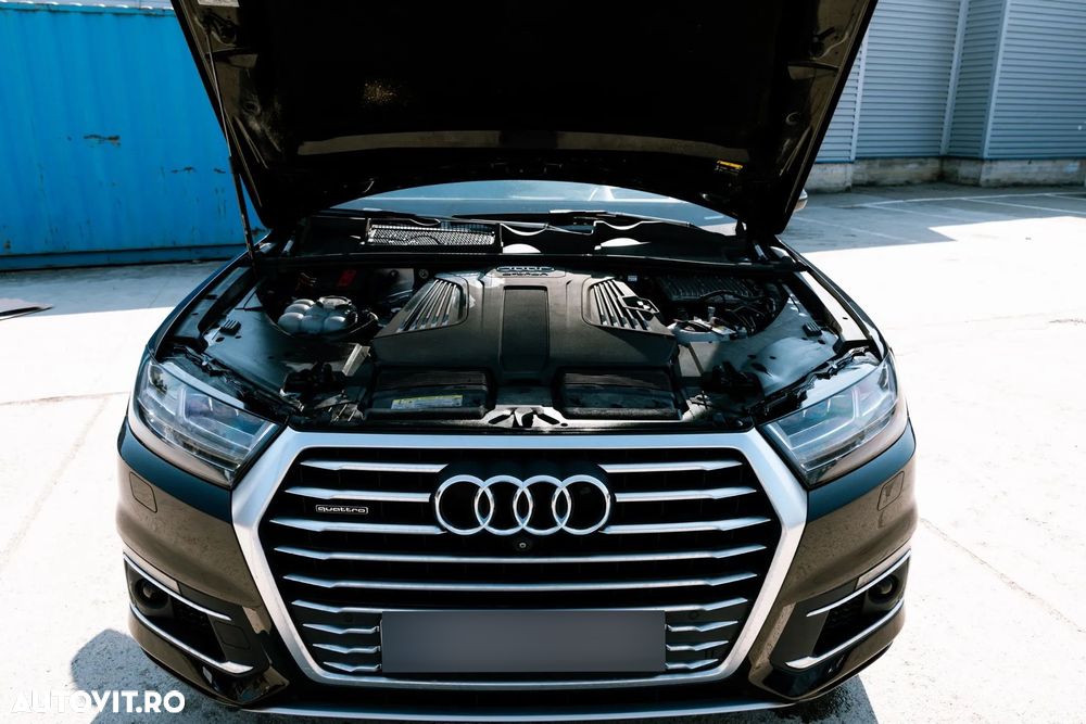 Audi Q7 - 40