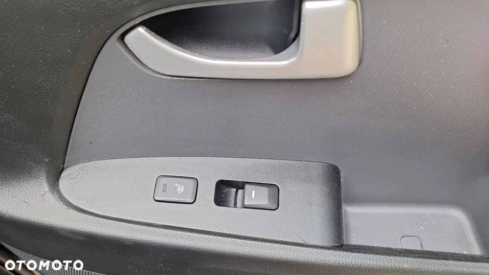 Kia Sportage 2.0 CRDI M 4WD - 16