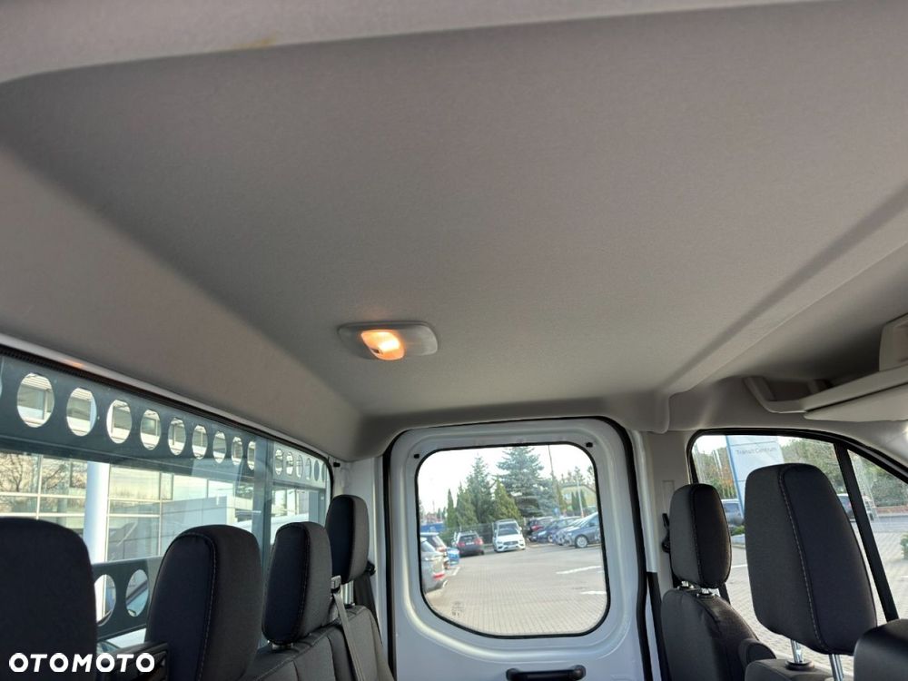 Ford Transit - 17