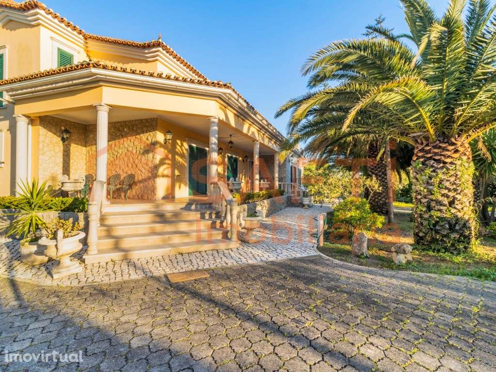 Propriedade Exclusiva com Duas Moradias e Grande Potencial em Ambie... - Grande imagem: 4/48