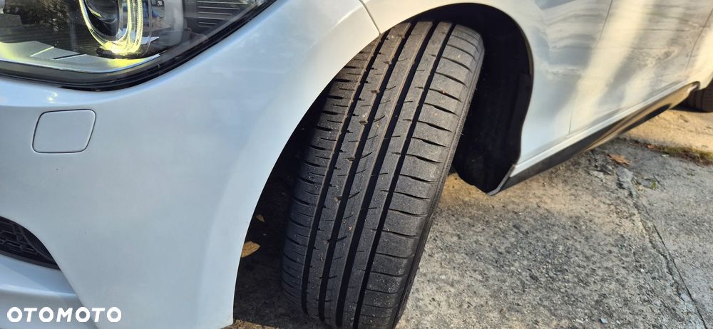 BMW Seria 1 118d Sport Line - 7
