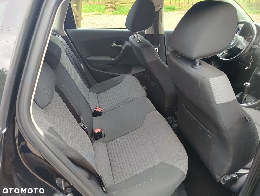 Volkswagen Polo 1.4 16V Trendline - 15