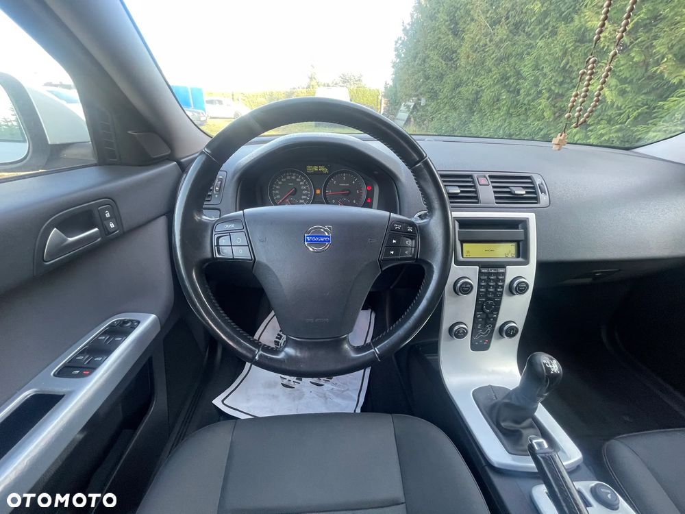 Volvo V50 D2 Kinetic - 9