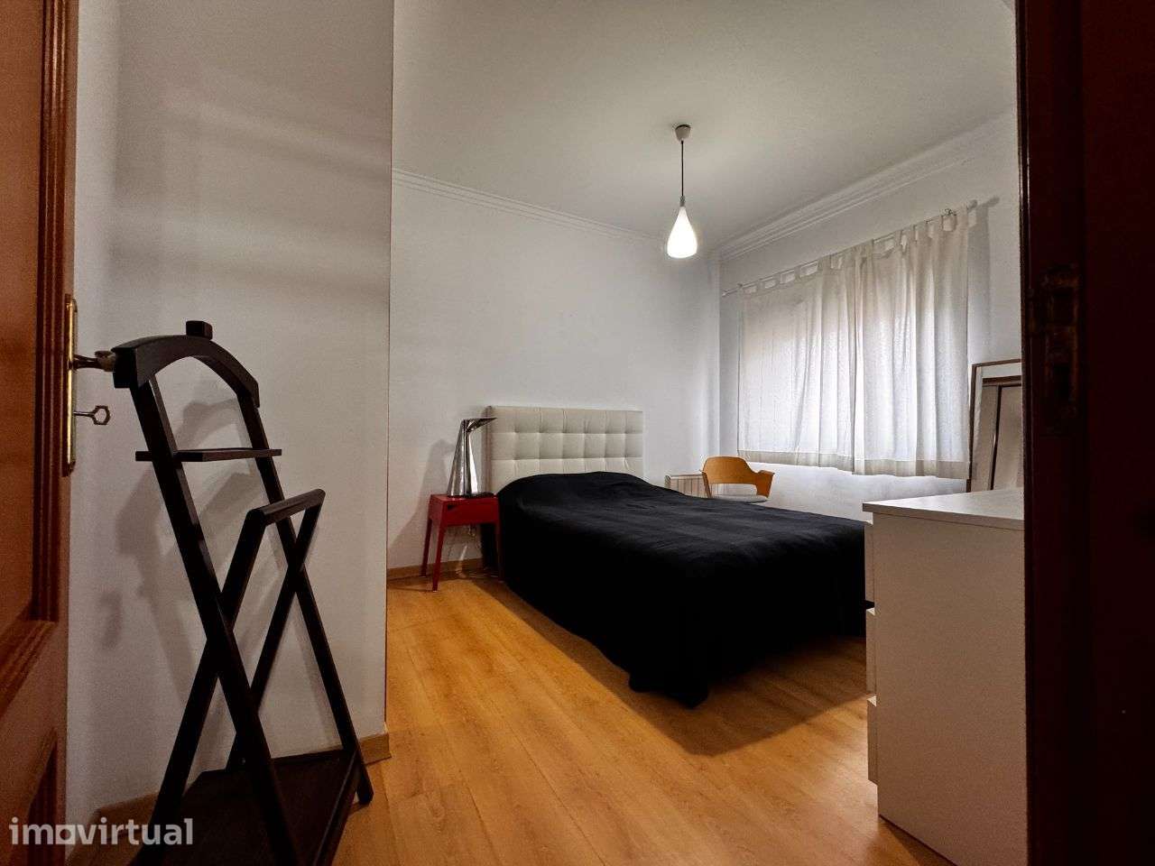 Apartamento T1 Vila Nova da Caparica - Mobilado - Grande imagem: 2/9