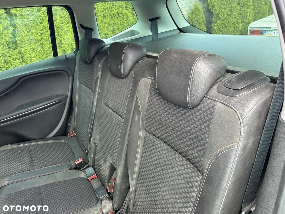 Opel Zafira 1.4 T Cosmo - 12