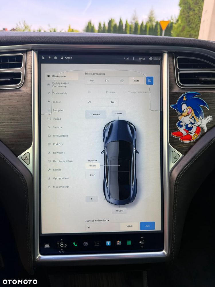 Tesla Model S Performance - 23