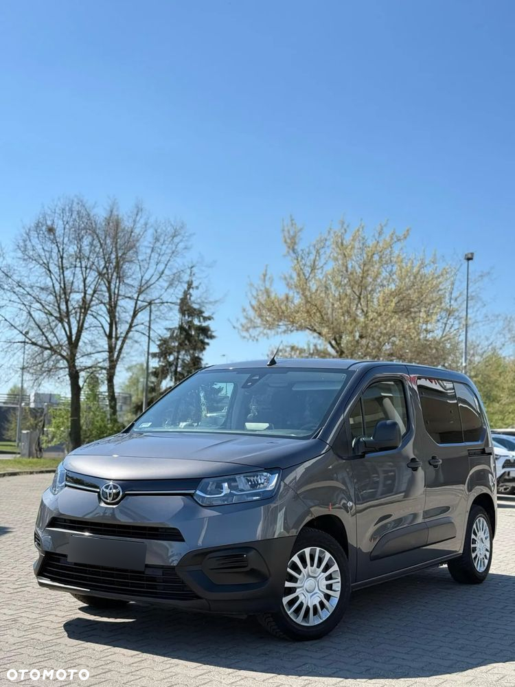 Toyota Proace City Verso 1.2 D-4T Family - 4