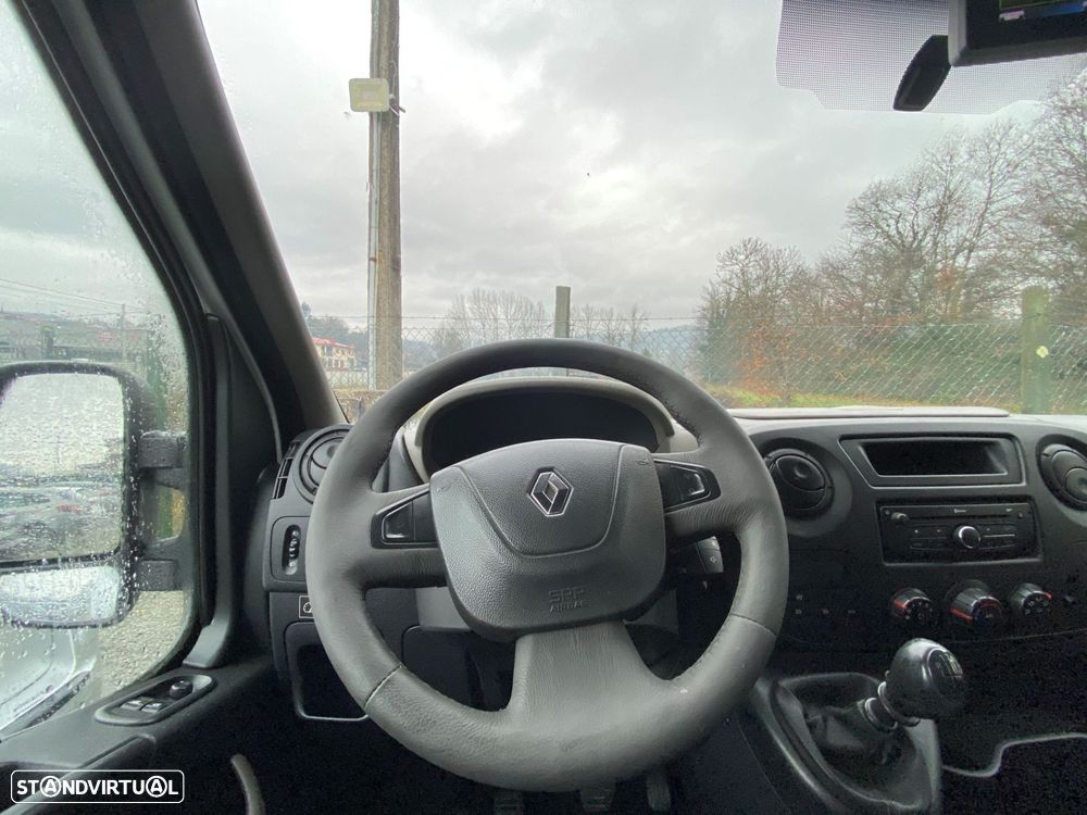 Renault Master 2.3 dCi L2H2 3.5T SS - 11