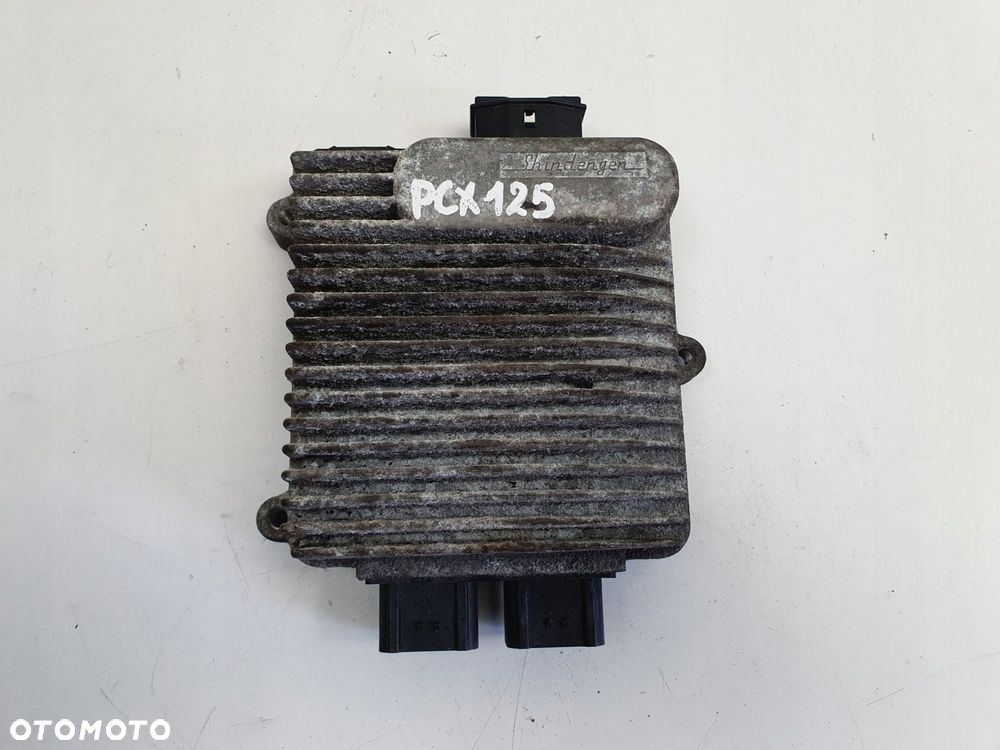 MODUŁ ZAPŁONOWY HONDA PCX 125 PCX125 09-13r sterownik Komputer CU-11A - 12