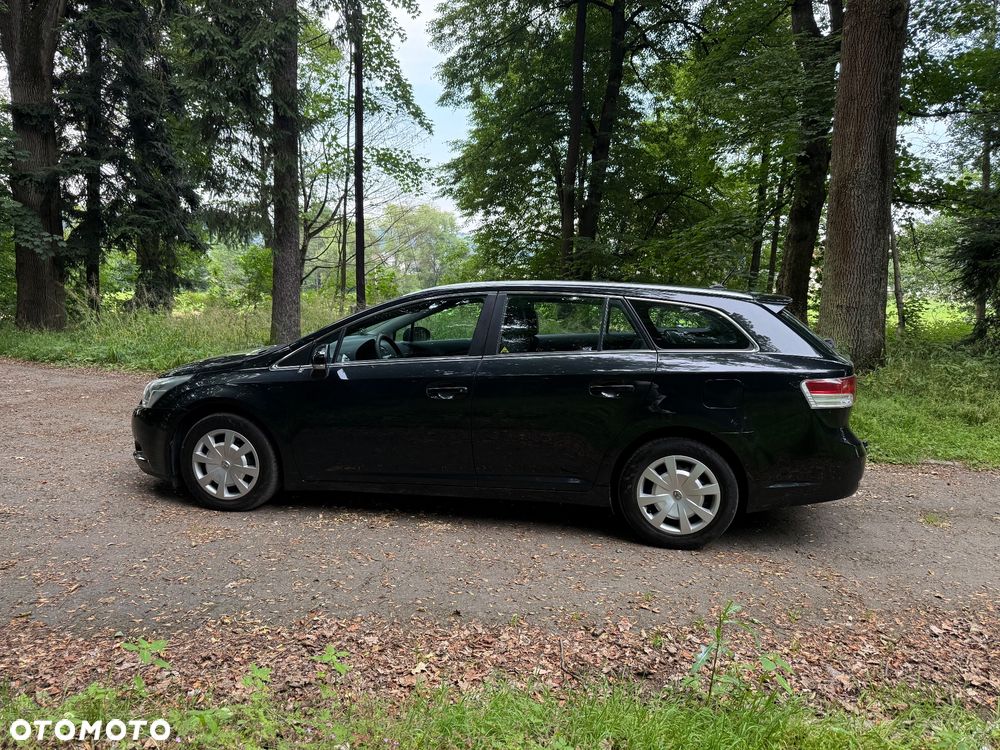 Toyota Avensis 1.8 Life - 8