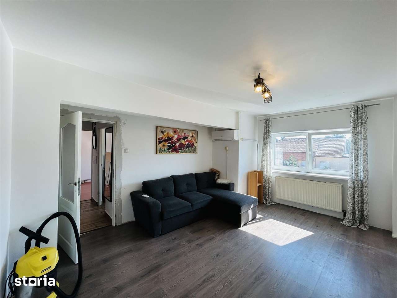 Apartament cu 2 camere, decomandat, 50 mp utili, aer conditionat — fotografia 1