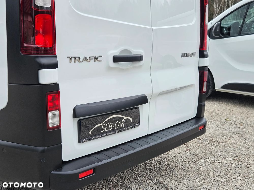 Renault Trafic Lift AUTOMAT L2H1 Mroźnia / Chłodnia -25*C 230V 53tys km SalonPL FV23% - 18