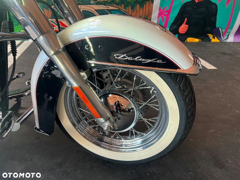 Harley-Davidson Softail Deluxe - 15