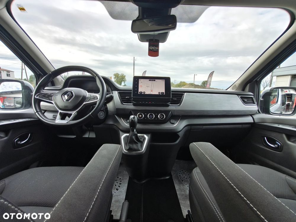 Renault Trafic - 22